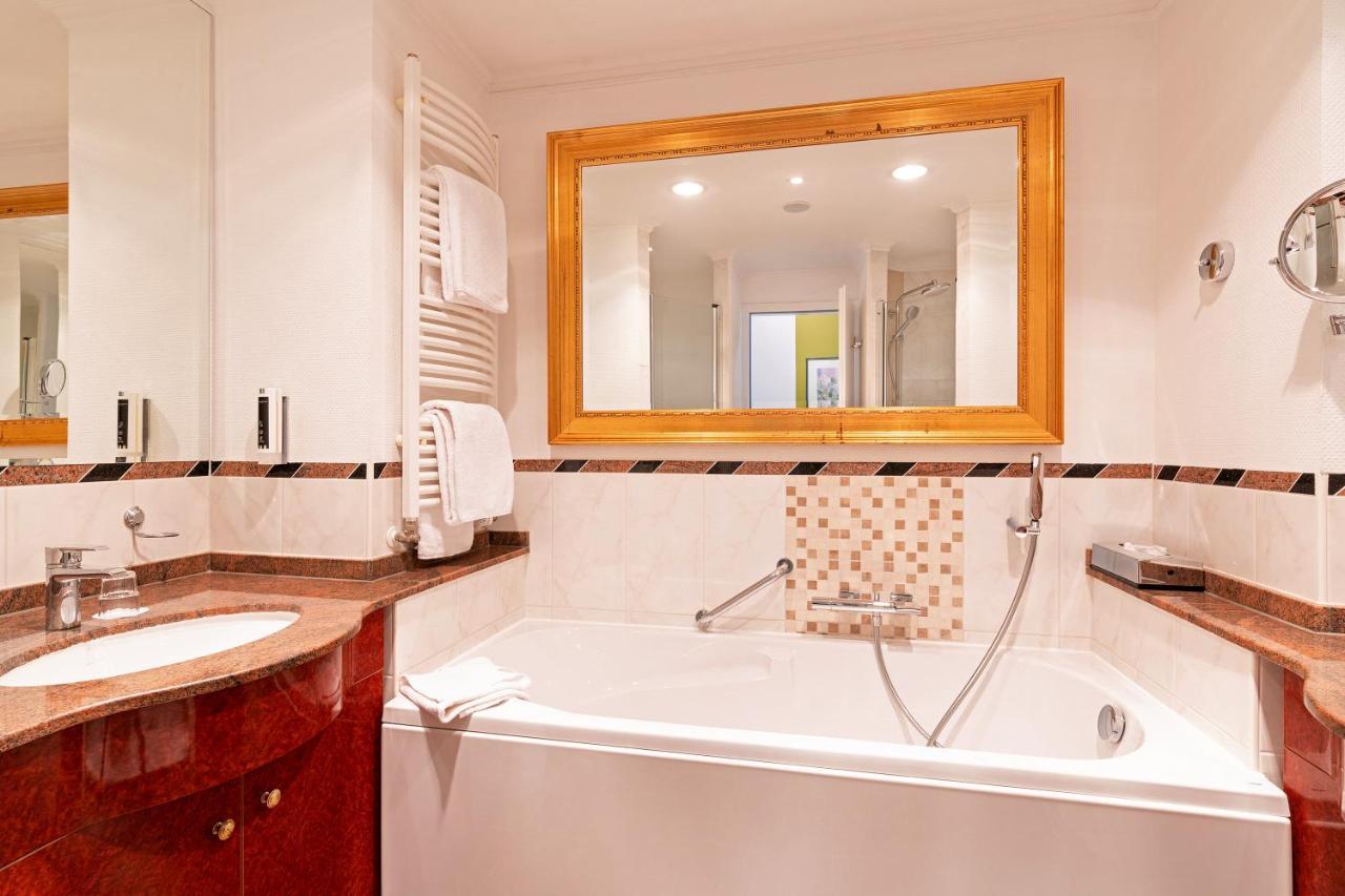 Seetelhotel Ostseeresidenz Heringsdorf Екстериор снимка